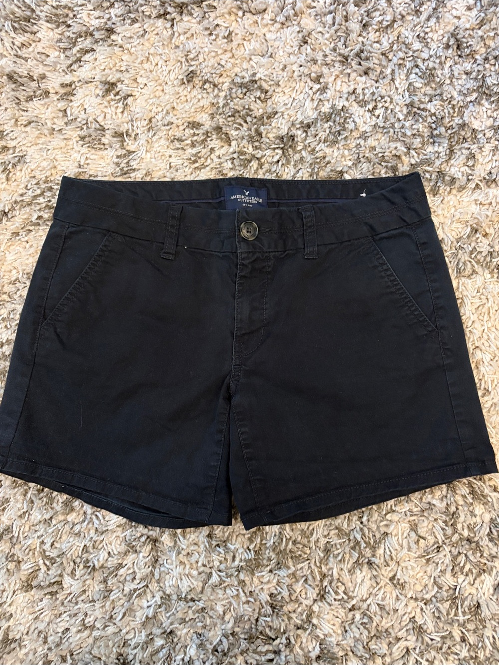 American Eagle Outfitters Black Womens Chino Shorts size 6
